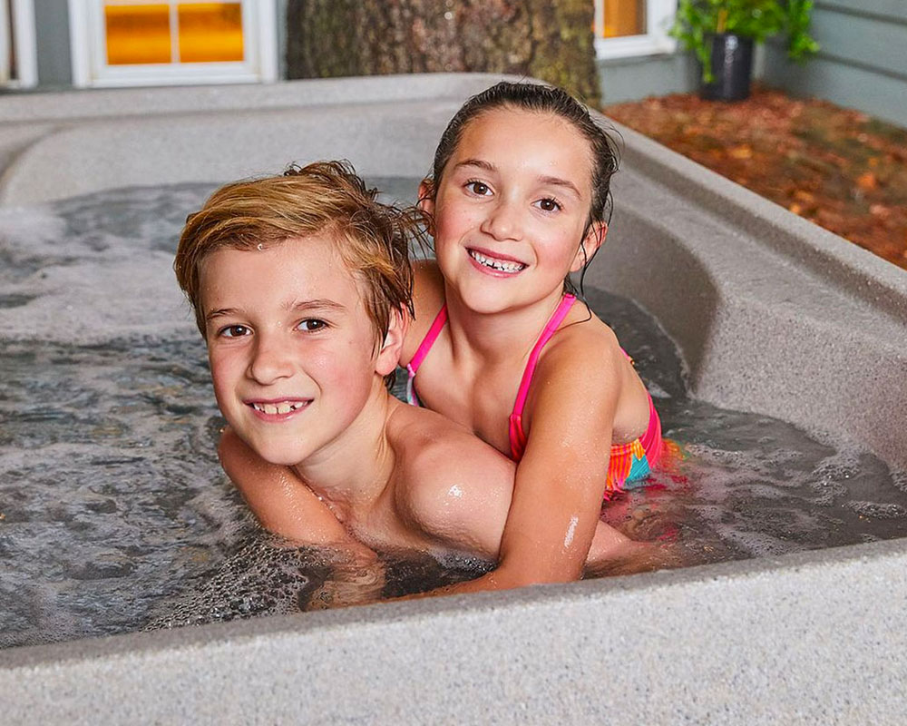 Freeflow Spas Brochure Hot Tub Ohio Pools